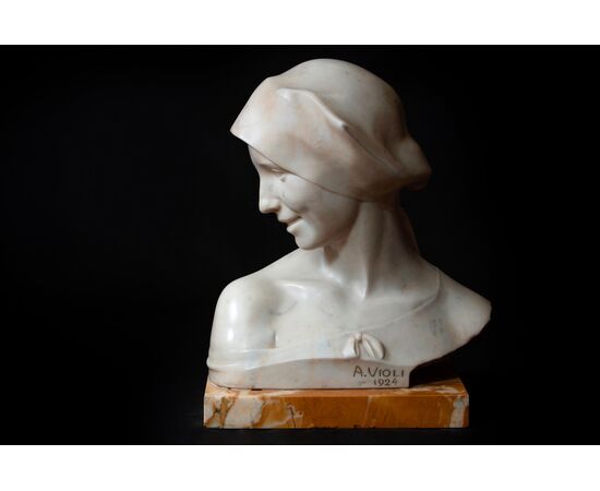 Scultura in marmo di Armando Violi (1883-1934)