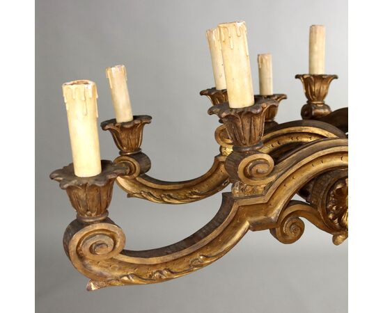 Lampadario in Stile Neoclassico Italia, inizio XX Secolo