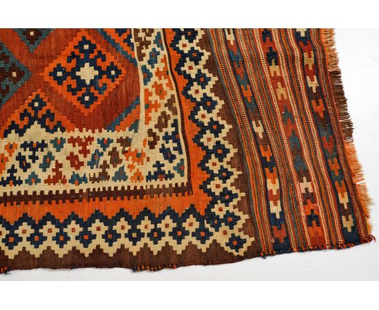 Ancient Kilim Kaskai or GASHGAI collectible     