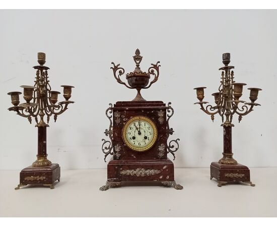 Orologio trittico in marmo rosso - fine '800- parigina - sveglia con candelabri