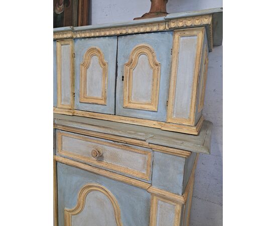 Credenza da sagrestia laccata