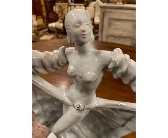 Ceramica Zaccagnini, ballerina