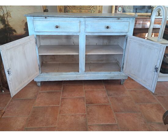 Credenza dipinta con piano scrittoio