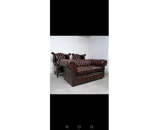 Divani e poltrone chesterfield inglesi originali 