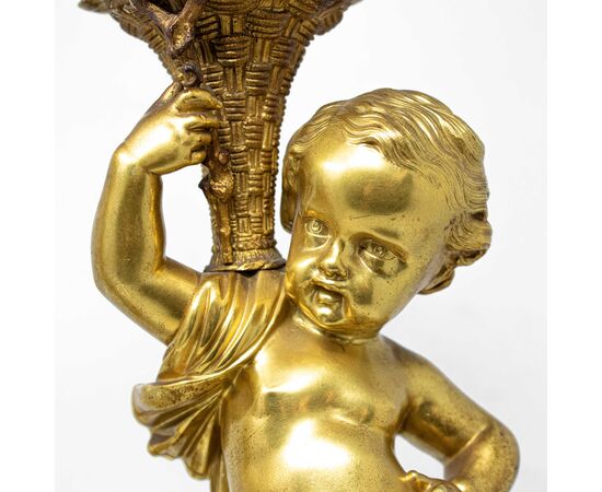 XIX secolo, coppia di putti reggicero