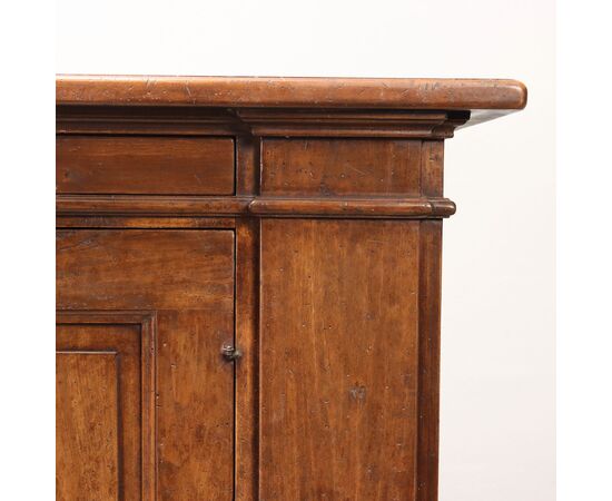 Grande Credenza in Stile Barocco Italia Inizio XX Secolo