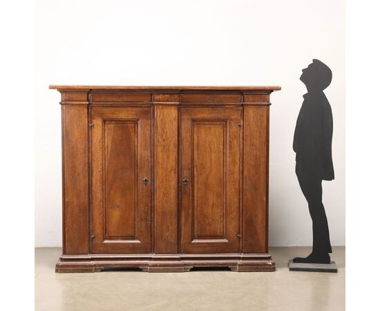 Grande Credenza in Stile Barocco Italia Inizio XX Secolo