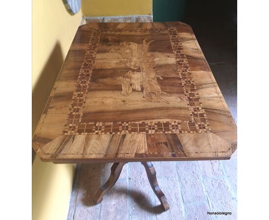 Particular and precious Rolo inlaid rectangular table     