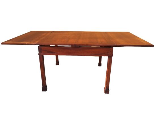 Emilian Empire extendable pull table in walnut     