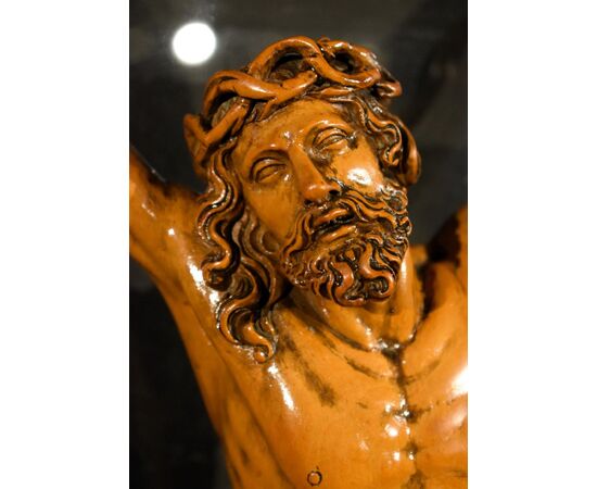 Cristo Crocifisso in bosso