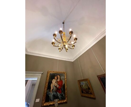 Lampadario a otto luci in bronzo dorato, Francia, stile Luigi XVI, fine XIX secolo 