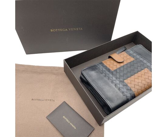 BOTTEGA VENETA Pochette in Pelle Col. Nero Intrecciato S