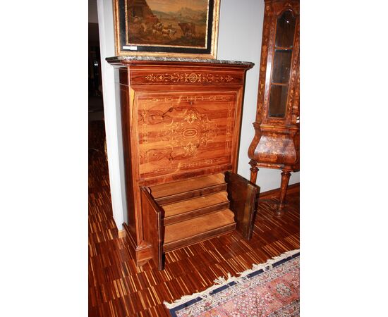 Secretaire francese stile Carlo X riccamente intarsiato in Palissandro metà 1800