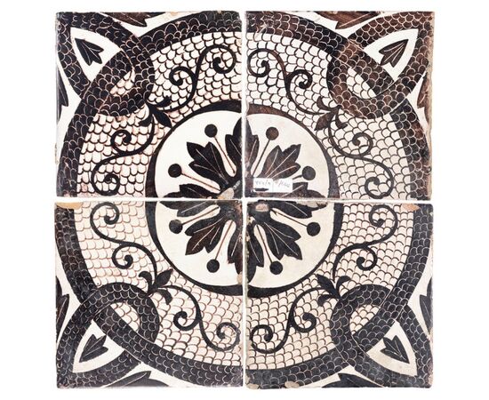 Mosaico con antiche piastrelle - M/754.