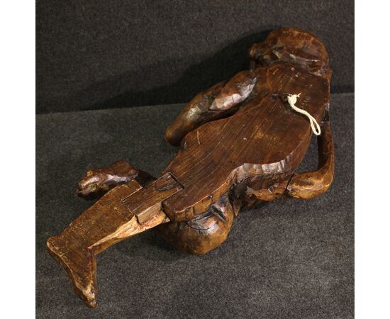 Great 19th century wooden cherub sculpture