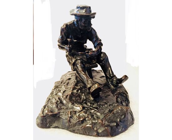 BRONZE SIGNED &quot;O. Hertel &quot;     