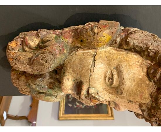 POLYCHROME WOODEN ANGEL HEAD - 17th CENTURY     