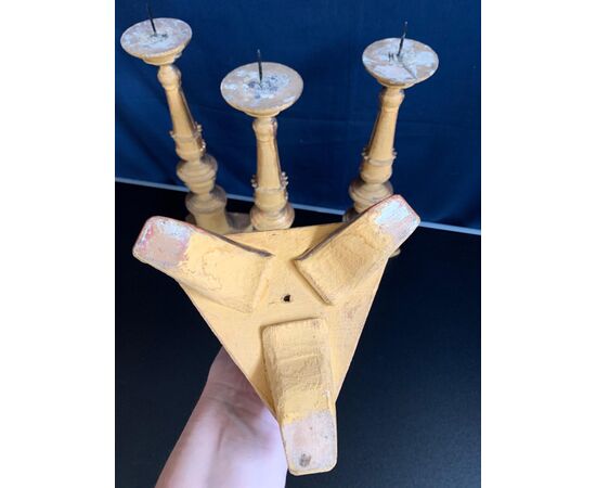 SERIES OF 4 GOLDEN WOODEN CANDLEHOLDERS - 19TH CENTURY     