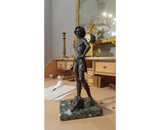 SCULTURA IN BRONZO DAVIDE E GOLIA CON BASE IN MARMO FINE XIX SECOLO