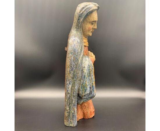 &quot;MADONNA ORANTE&quot; SCULPTURE IN POLYCHROME WOOD - XVI CENTURY.     