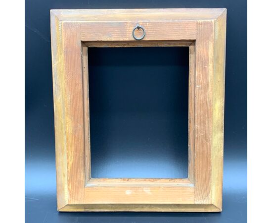 EMPIRE FRAME IN GOLDEN WOOD - 19th CENTURY.     