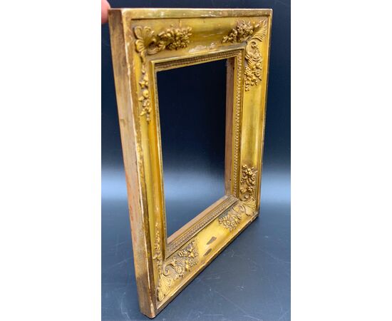 EMPIRE FRAME IN GOLDEN WOOD - 19th CENTURY.     