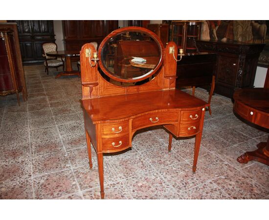 Toilette Vittoriana della seconda metà del 1800 In Legno Satinwood