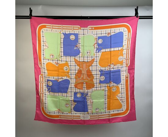 HERMES Foulard in Seta Col. Rosa Camails