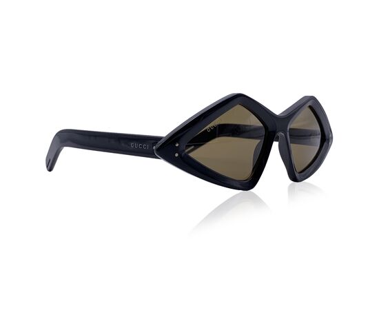 GUCCI Occhiali da Sole in Acetato Col. Nero GG0496S