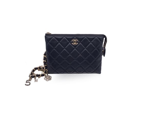 CHANEL Pochette in Tela Col. Nero Coco Charms S