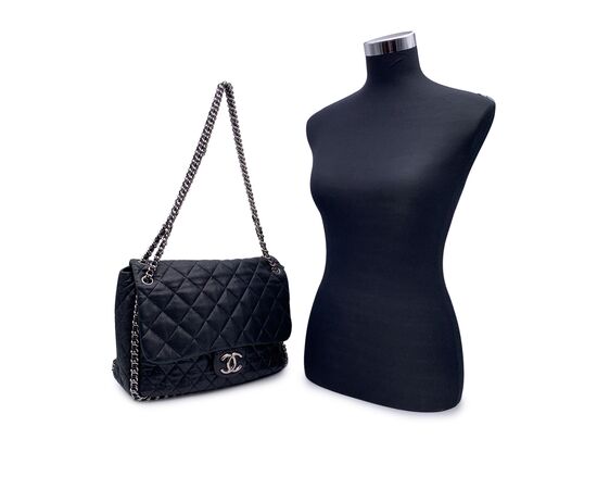 CHANEL Borsa a Tracolla in Pelle Col. Nero Chain Around M