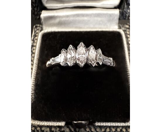 Anello  in Platino con  Diamanti  