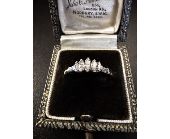 Anello  in Platino con  Diamanti  