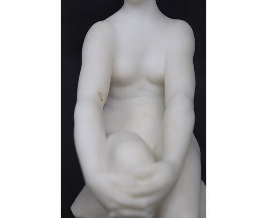 Nudo di giovane donna, scultura Art Déco in marmo PREZZO TRATTABILE