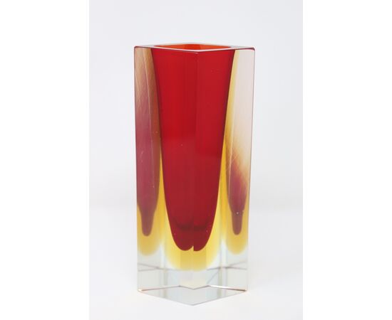 Vaso Murano anni '70, rosso giallo e trasparente PREZZO TRATTABILE