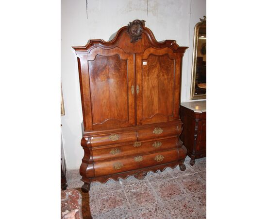 Trumeau Olandese del XVIII secolo stile Chippendale in legno di Noce