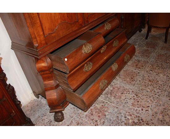 Trumeau Olandese del XVIII secolo stile Chippendale in legno di Noce