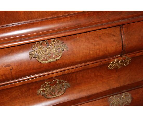 Trumeau Olandese del XVIII secolo stile Chippendale in legno di Noce