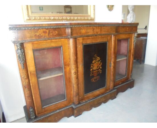 Sideboard Three doors inlaid