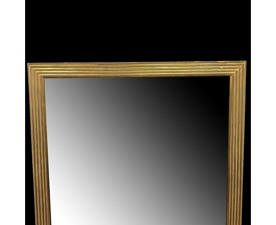 Large mirror of 700, lacquered and gilded     