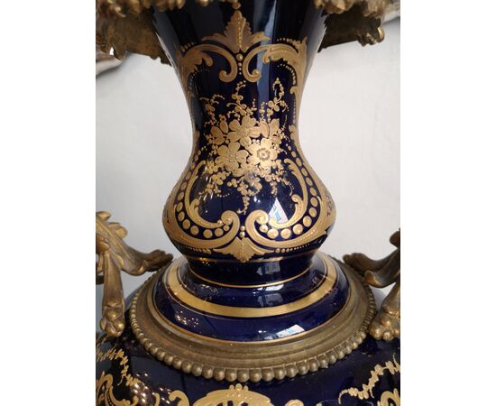 Coppia di Vasi in porcellana di Sevres