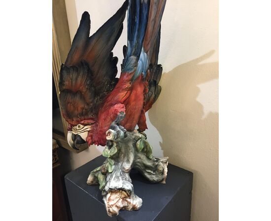 Large porcelain parrot, Tay, Giuseppe Tagliariol     