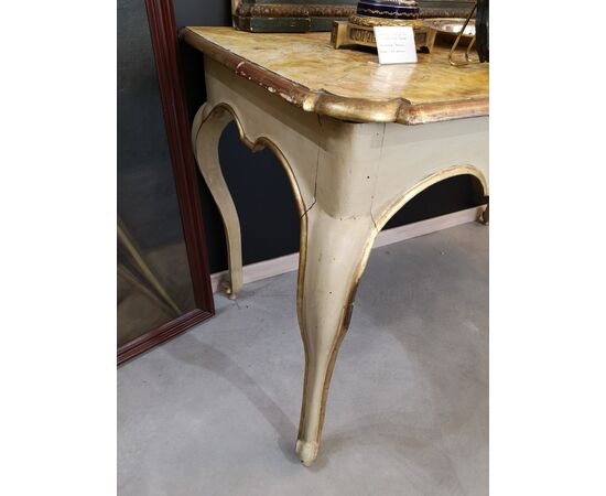 Consolles table from the 18th century     