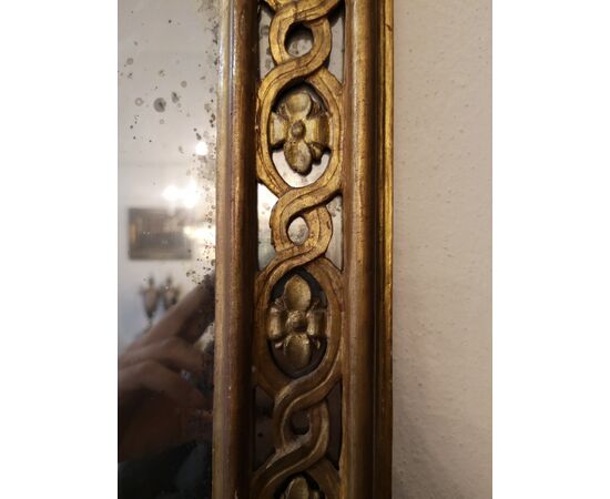 Golden and lacquered 19th century frame     