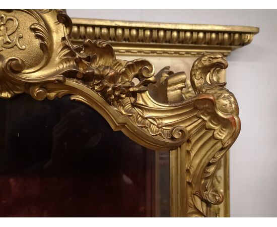 Case in gilded wood     