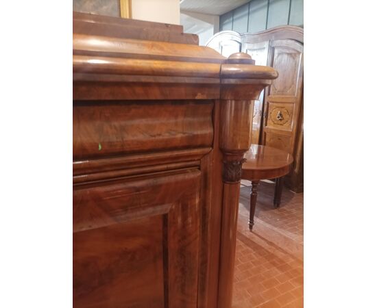 Secretaire in mahogany and biedermaier mahogany feather     