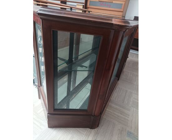 Pair of notched display cabinets     