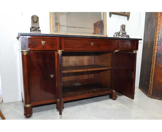 Credenza impero in mogano con piano in marmo grigio