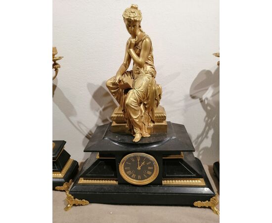 Orologio e candelabri in bronzo dorato trittico Francia seconda metà '800