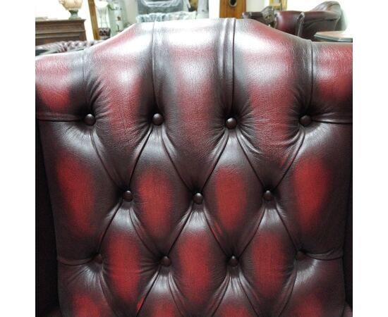 Poltrona chesterfield Queen Anne nuova inglese originale in pelle bordeaux 